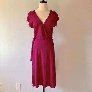 Banana Republic Magenta Faux-Wrap Midi Dress Size M